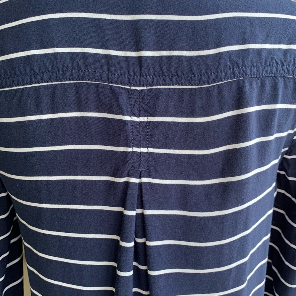 •Beachlunchlounge• Striped Tab Sleeve Blouse-SizeS - Picture 7 of 11